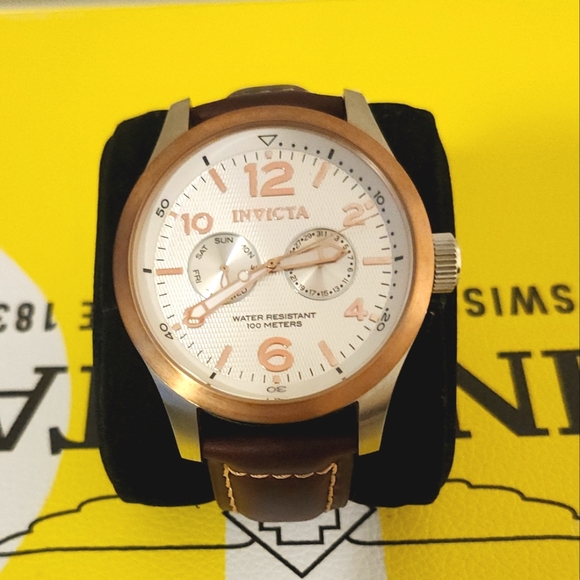 Invicta Mens (I-Force) Watch Model #13010 - Picture 1 of 8